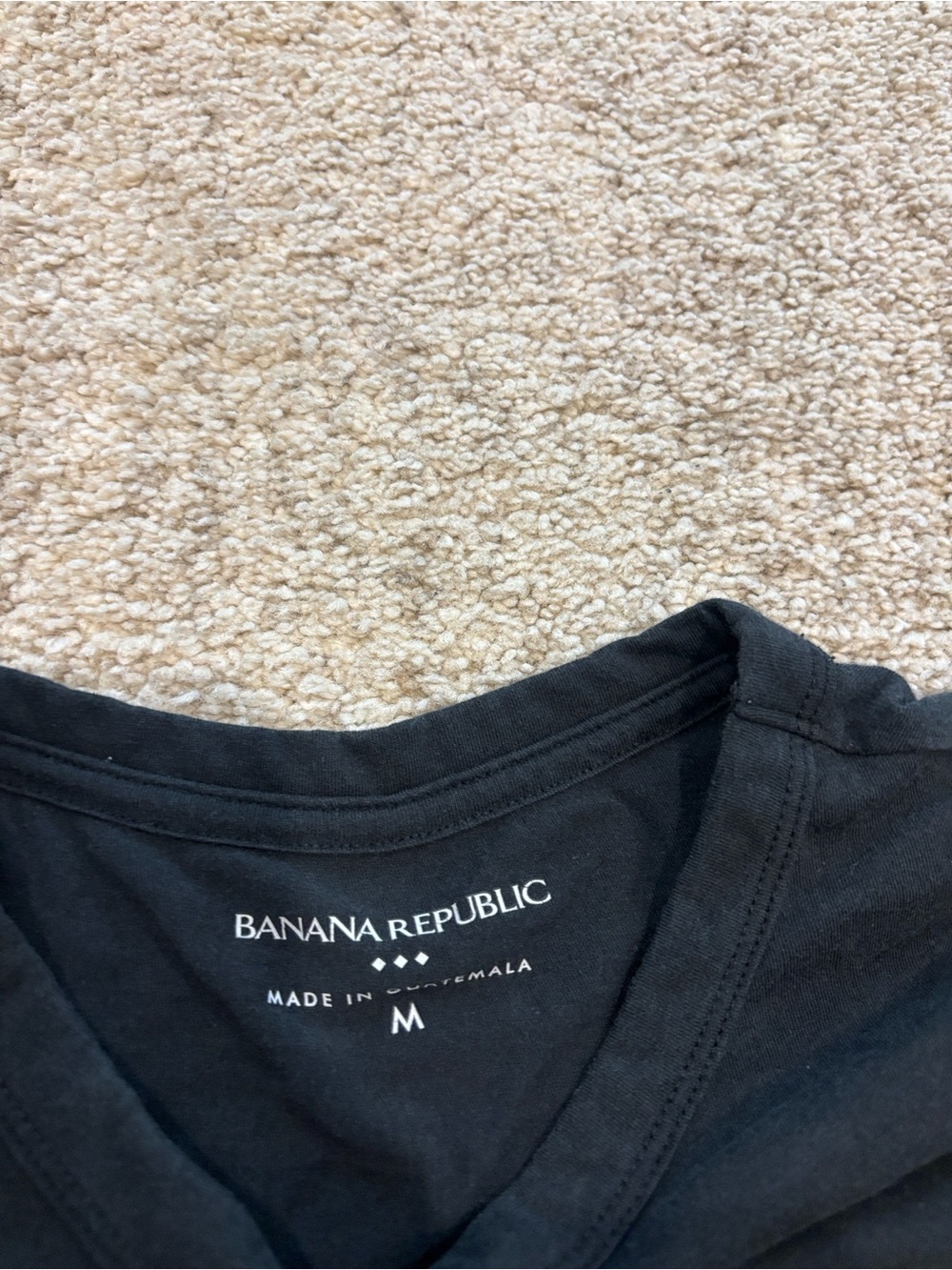 Banana Republic Black Short Sleeve Tee with Subtle BR Logo - Picture 2 of 3